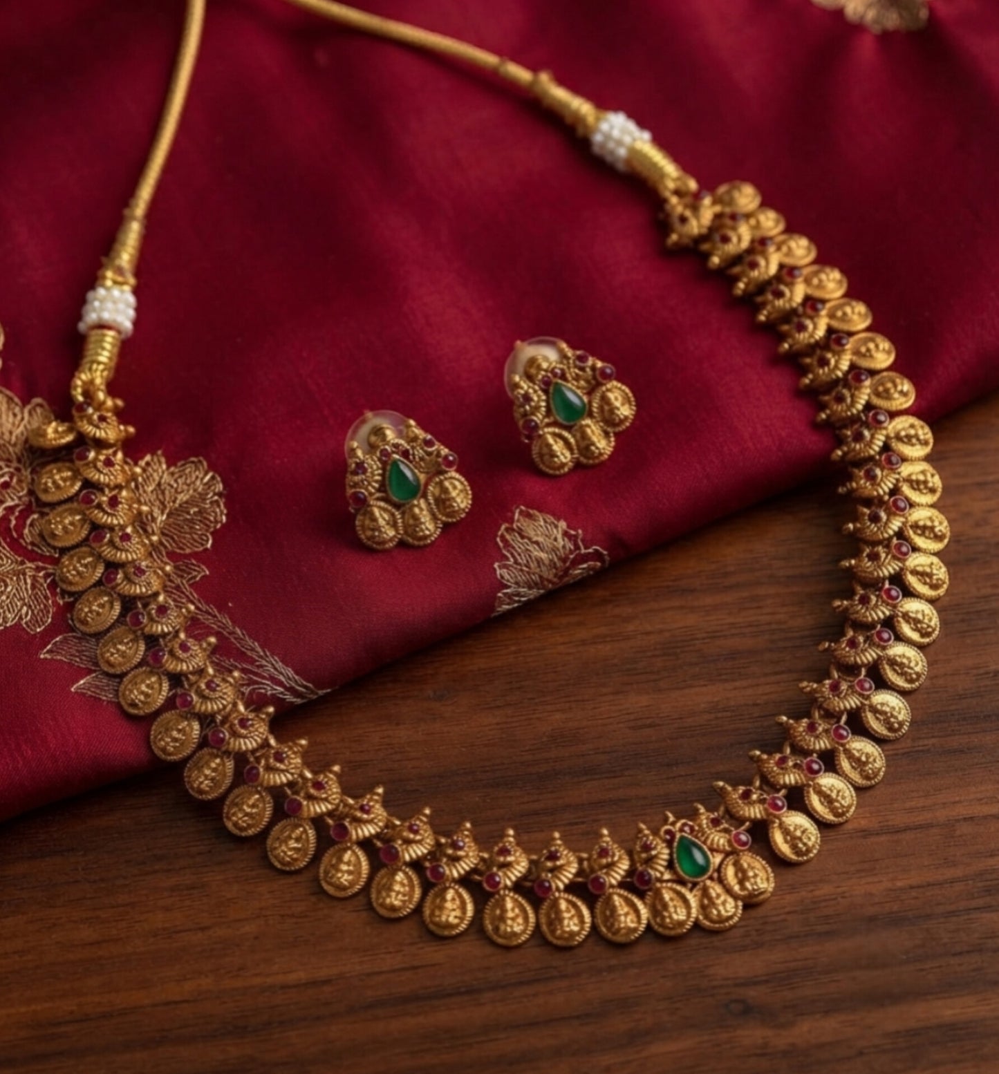 Antique Matte-Finish Lakshmi Short Necklace Set
